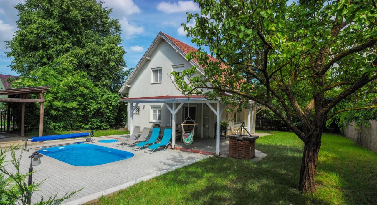 Willa Oliva 8 Fos Balatoni Nyaralo Balatonakarattya Zewnętrze zdjęcie